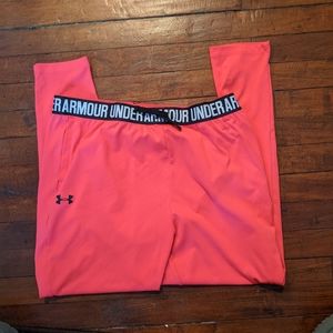 Sz XL under Armour bottoms